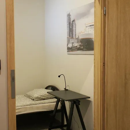 Center Hostel *