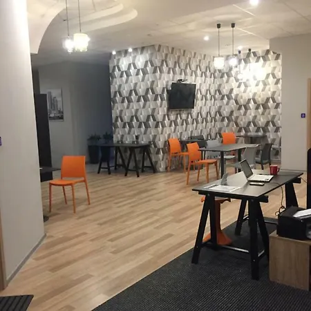 Center Hostel